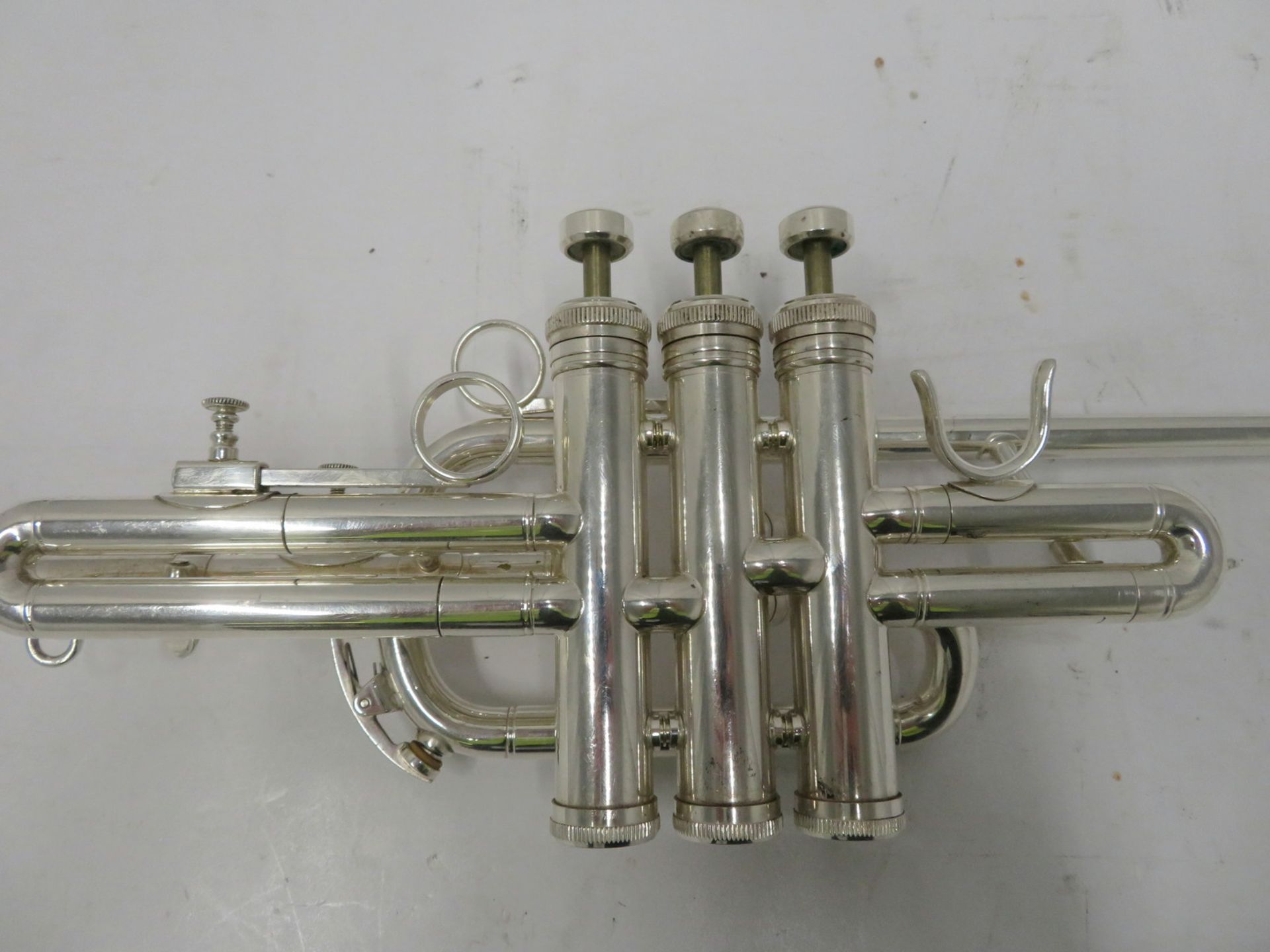 Besson International BE706 fanfare trumpet with case. Serial number: 889469. - Image 3 of 11