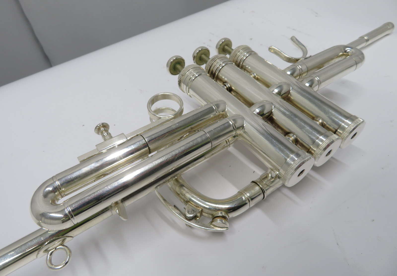 Besson BE706 International fanfare trumpet with case. Serial number: 885983. - Image 8 of 13