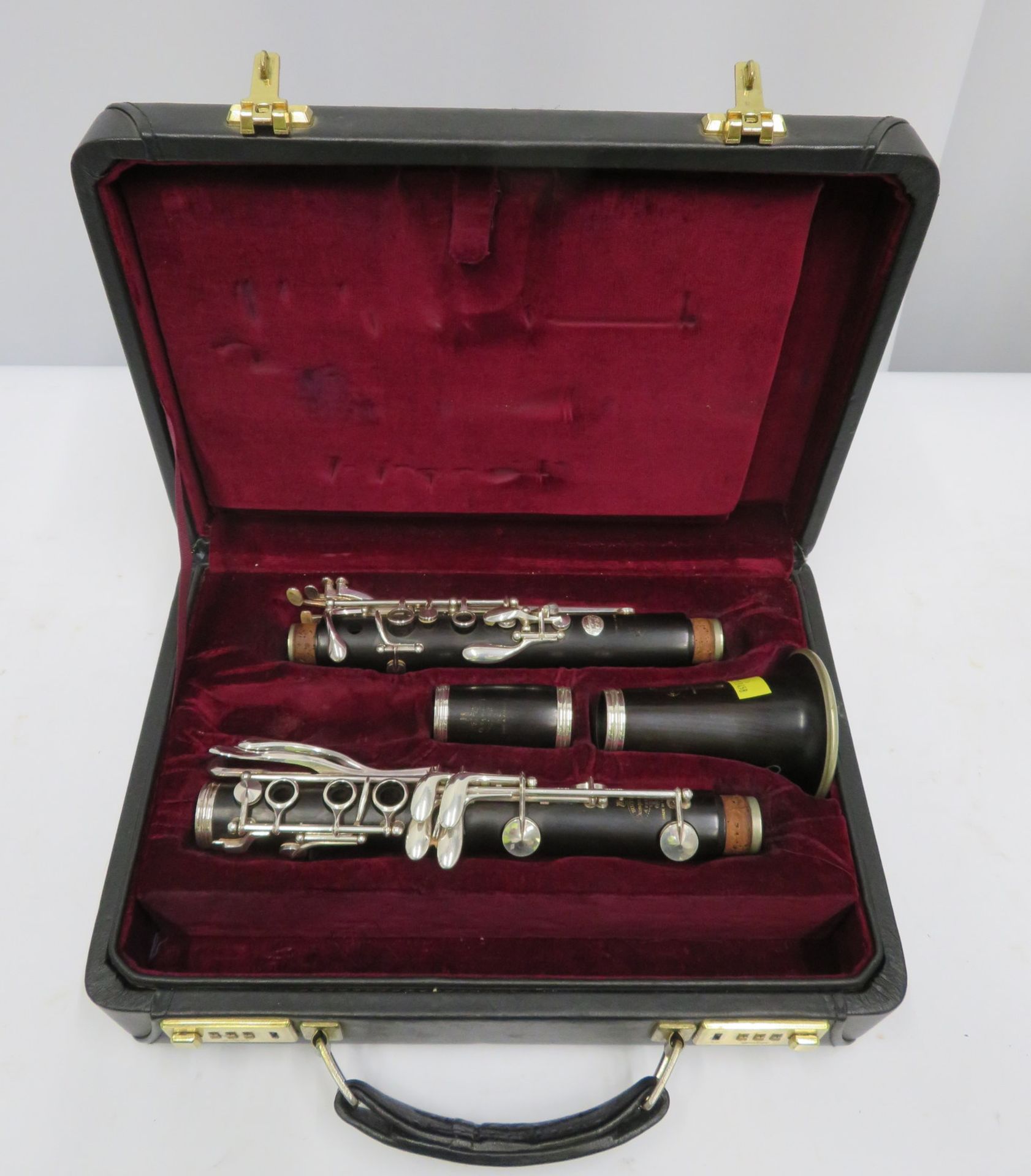 Buffet Crampon R13 Prestige clarinet with case. Serial number: 584774.