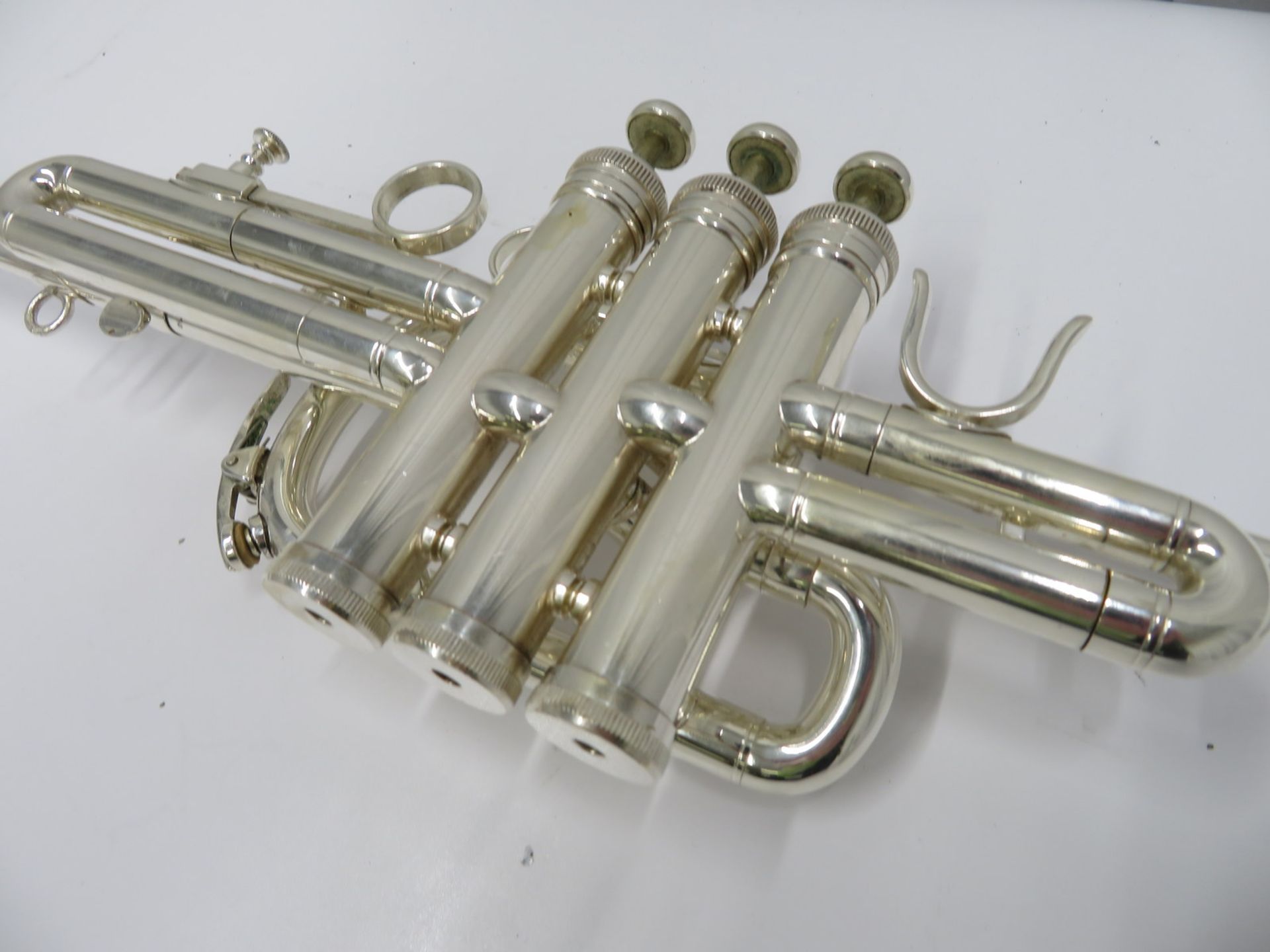 Besson BE706 International fanfare trumpet with case. Serial number: 885985. - Image 6 of 16