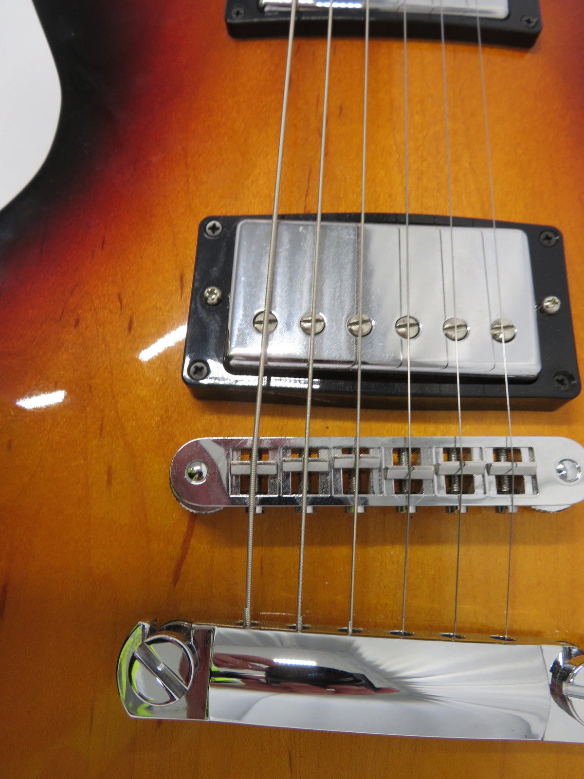 Gibson Les Paul electric guitar in flight case. Serial number: 124200693. - Image 6 of 13