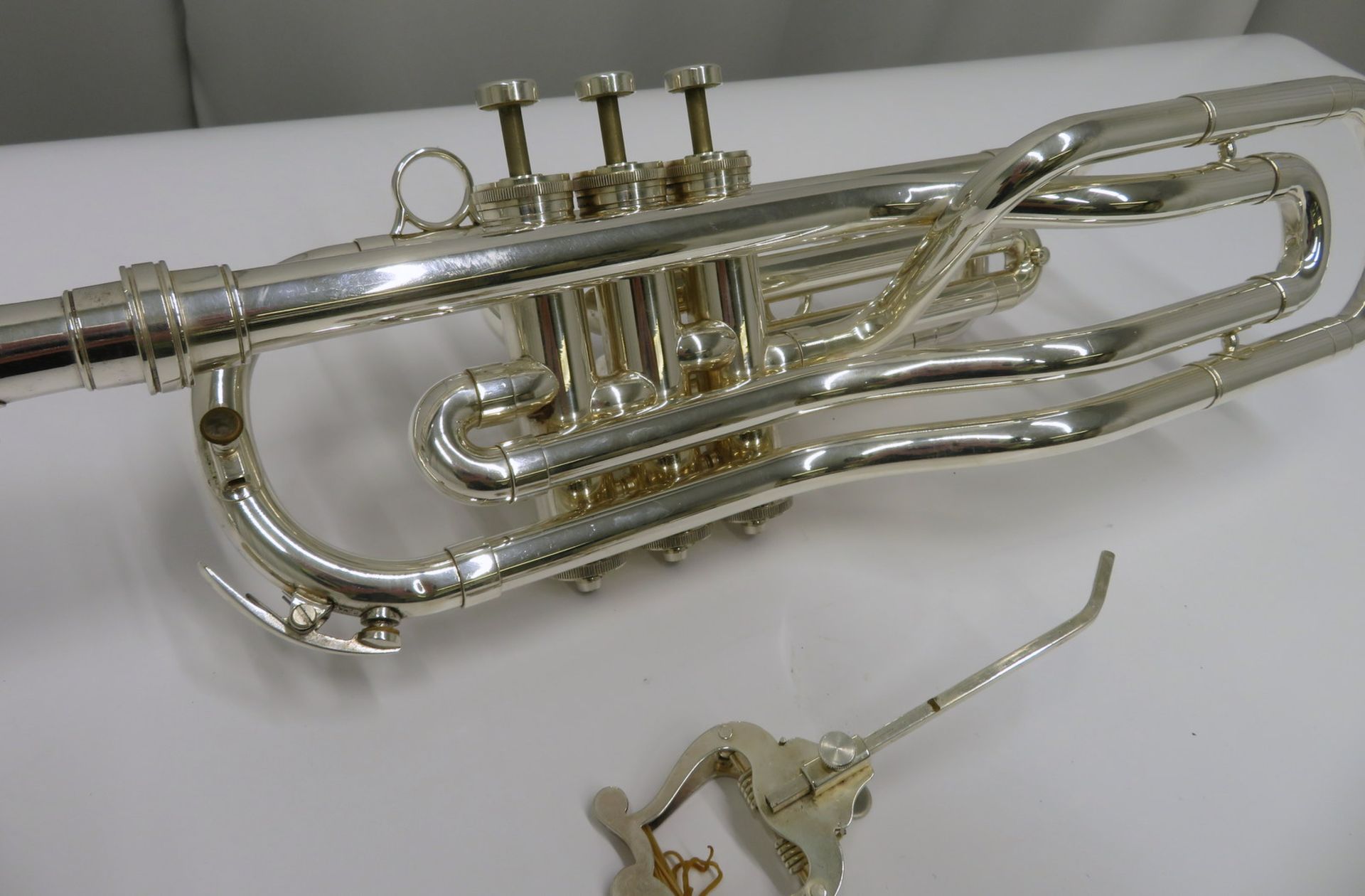 Besson International BE708 fanfare trumpet with case. Serial number: 887800. - Image 13 of 14