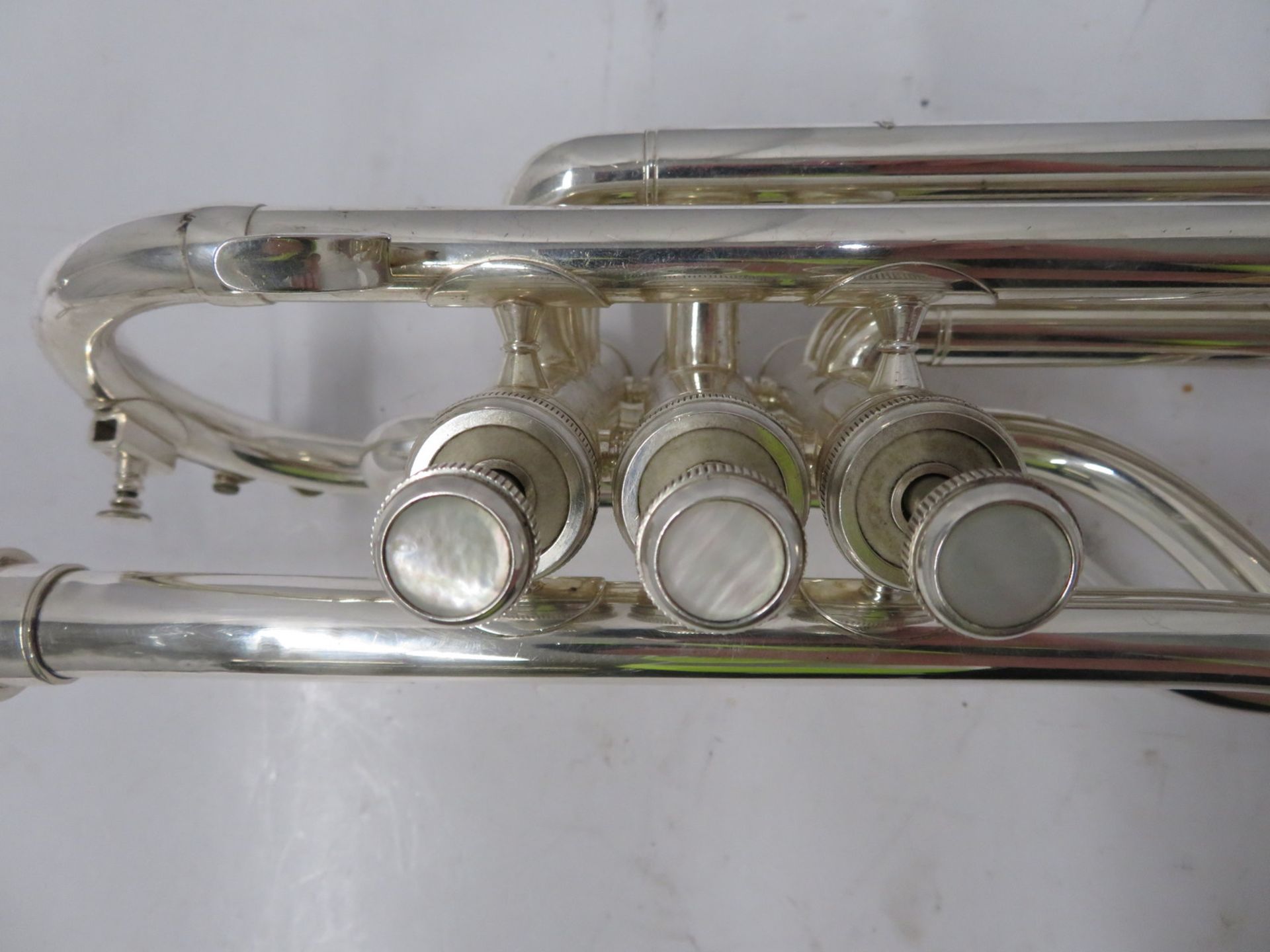 Besson International BE707 fanfare trumpet with case. Serial number: 891438. - Image 7 of 12