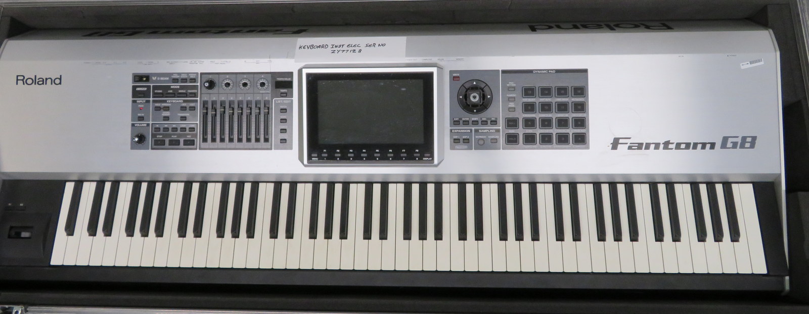 Roland Fantom G8 keyboard in flight case. Serial number: ZY77128. - Image 2 of 11