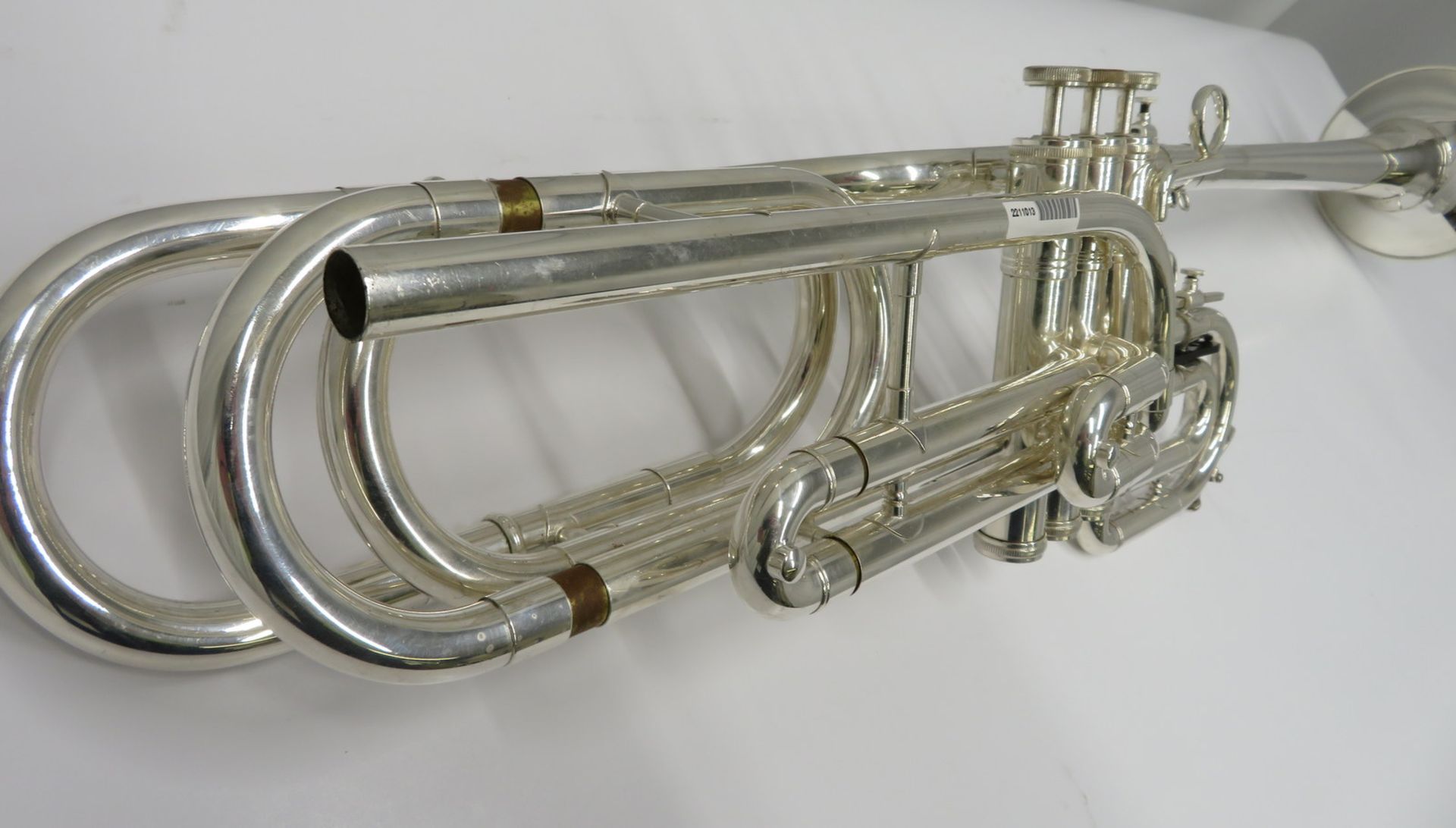 Smith-Watkins fanfare trumpet with case. Serial number: 33104. - Image 9 of 17