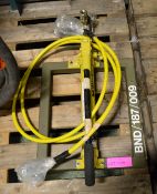 Enerpac P39 Hydraulic Pump.