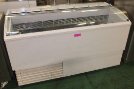 Bastia Umbra ISETTA9R Refrigerated Serving Counter W1650mm.