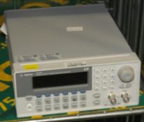 Agilent 33220A 20MHz Function / Arbitrary Waveform Generator