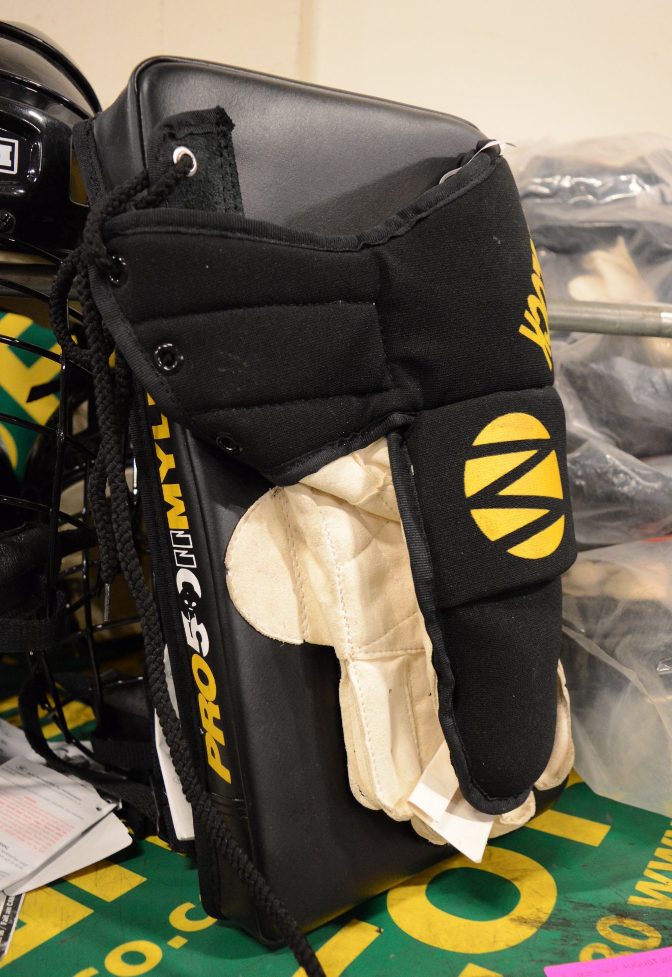 New Hockey Equipment. - Image 3 of 4