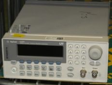 Agilent 33220A 20MHz Function / Arbitrary Waveform Generator