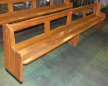 Oak Church Pew L3190 x W480 x H840mm - COLLECTION ONLY.