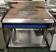 Blue Seal Solid Hotplate W900mm.