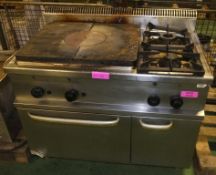 Large Holgate & Double Burner Range W1100 x D700 x H850mm - In need of attention