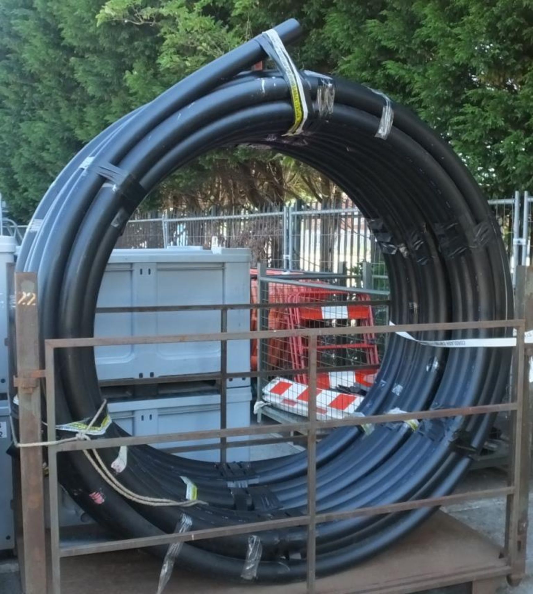 Drainage & Sewage MDPE Pipe 90mm x 50m Roll Black STILLAGE NOT INCLUDED