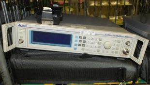 IFR 2025 9khz - 2.51GHZ Signal Generator with carry bag