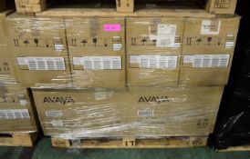 192x Avaya E129 Deskphones.