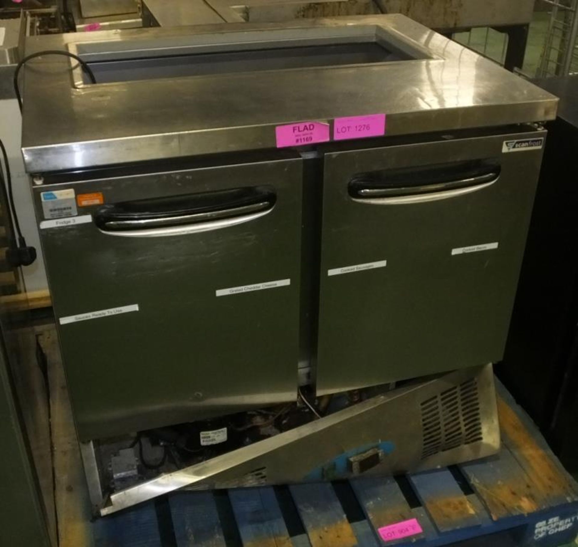 Refrigerated Storage / Serving Unit W910 x D700 x H870mm - For spares or repair.