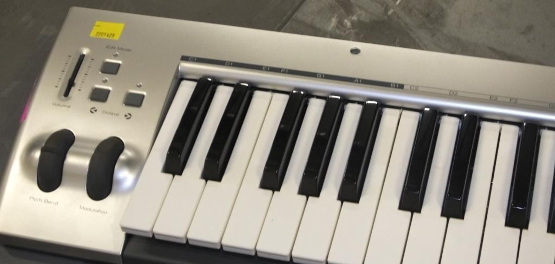 M-Audio KeyRig 49 Synth-Action Keyboard USB - Bild 2 aus 4