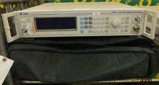 IFR 2025 9khz - 2.51GHZ Signal Generator with carry bag