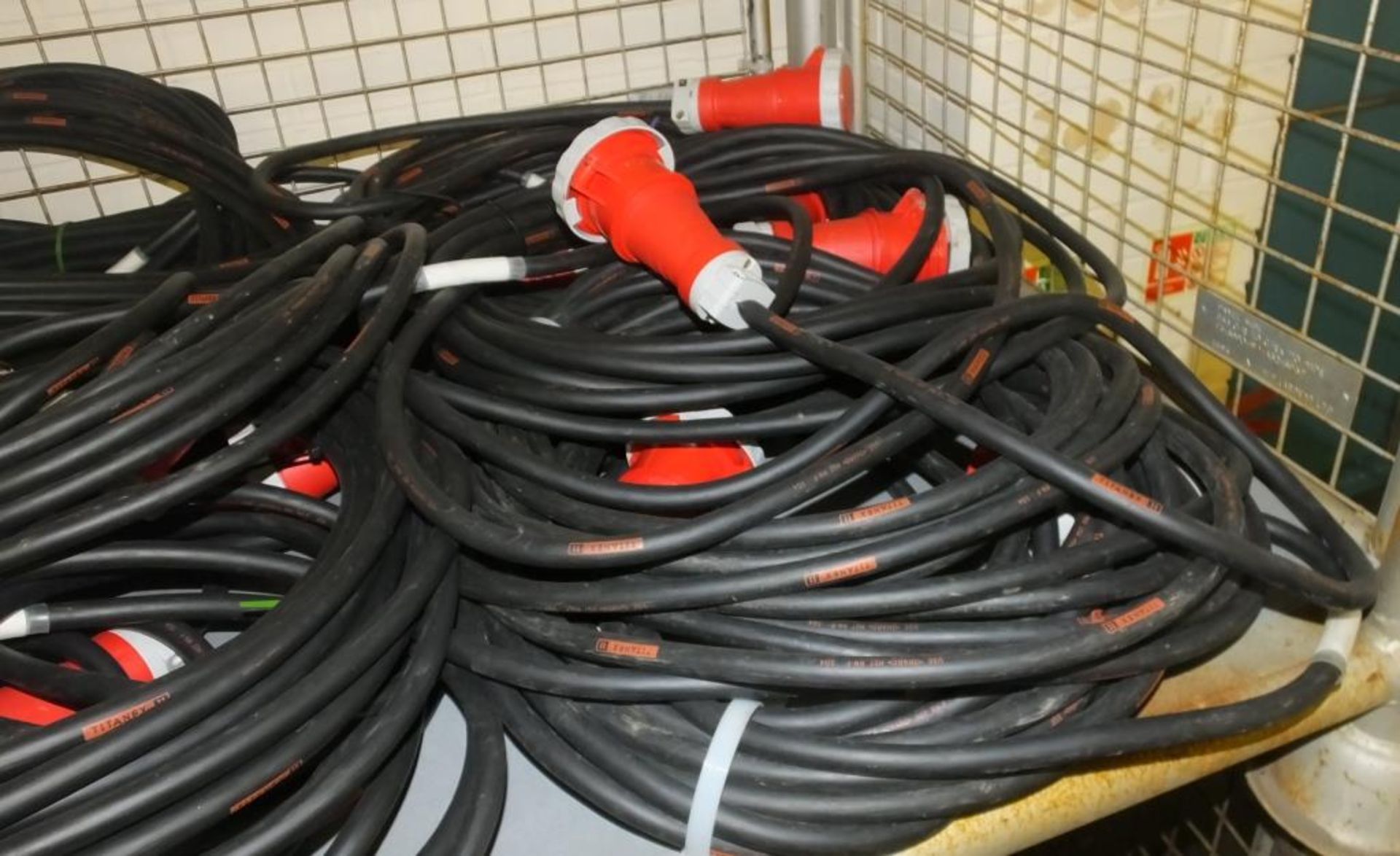 10x Extension Cable 32A 3 Phase - Image 3 of 3