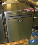 Foster LR150-A Refrigerator - For spares or repair