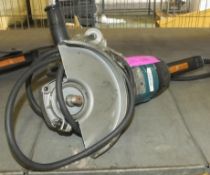 Makita 9067 Angle Grinder Electric 110v