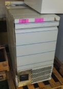 Williams L5CT HC GNP65 R2 Refrigerator - Spares or repair.