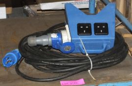 Heavy duty 110V junction box with extension lead