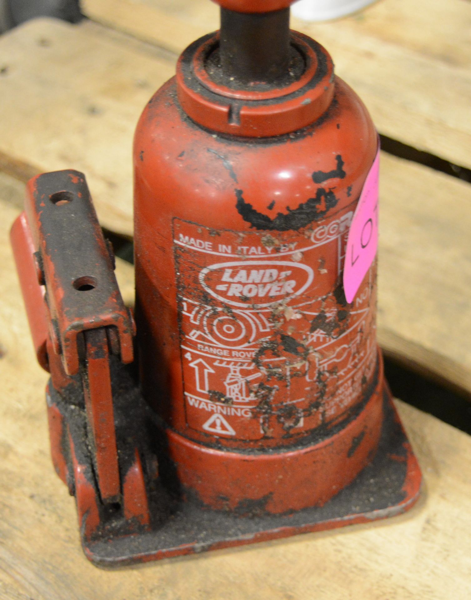 Land Rover Bottle Jack. - Image 2 of 2