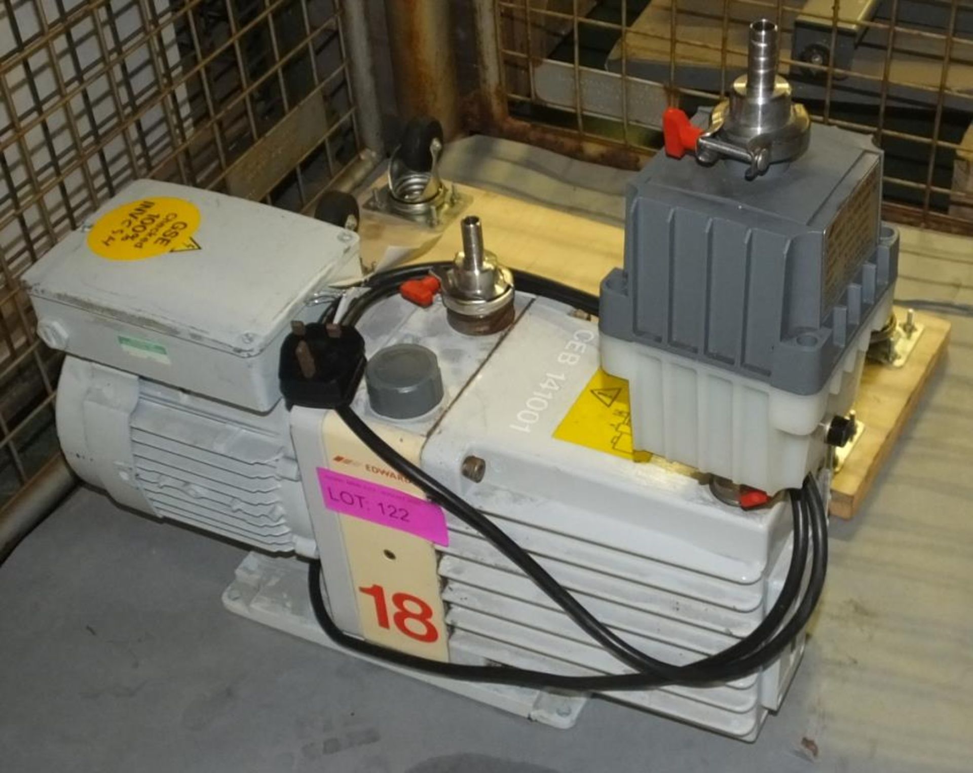 Edwards 2 stage 18 vacuum pump - E2M 18 PFPE with wooden transit cart - Image 2 of 4