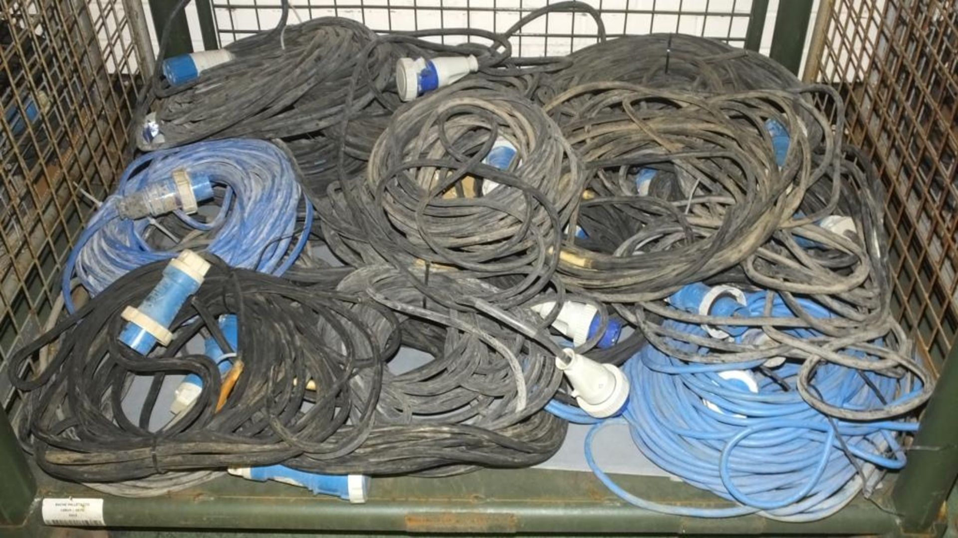 20x Various Lengths 240v External Extension Cables