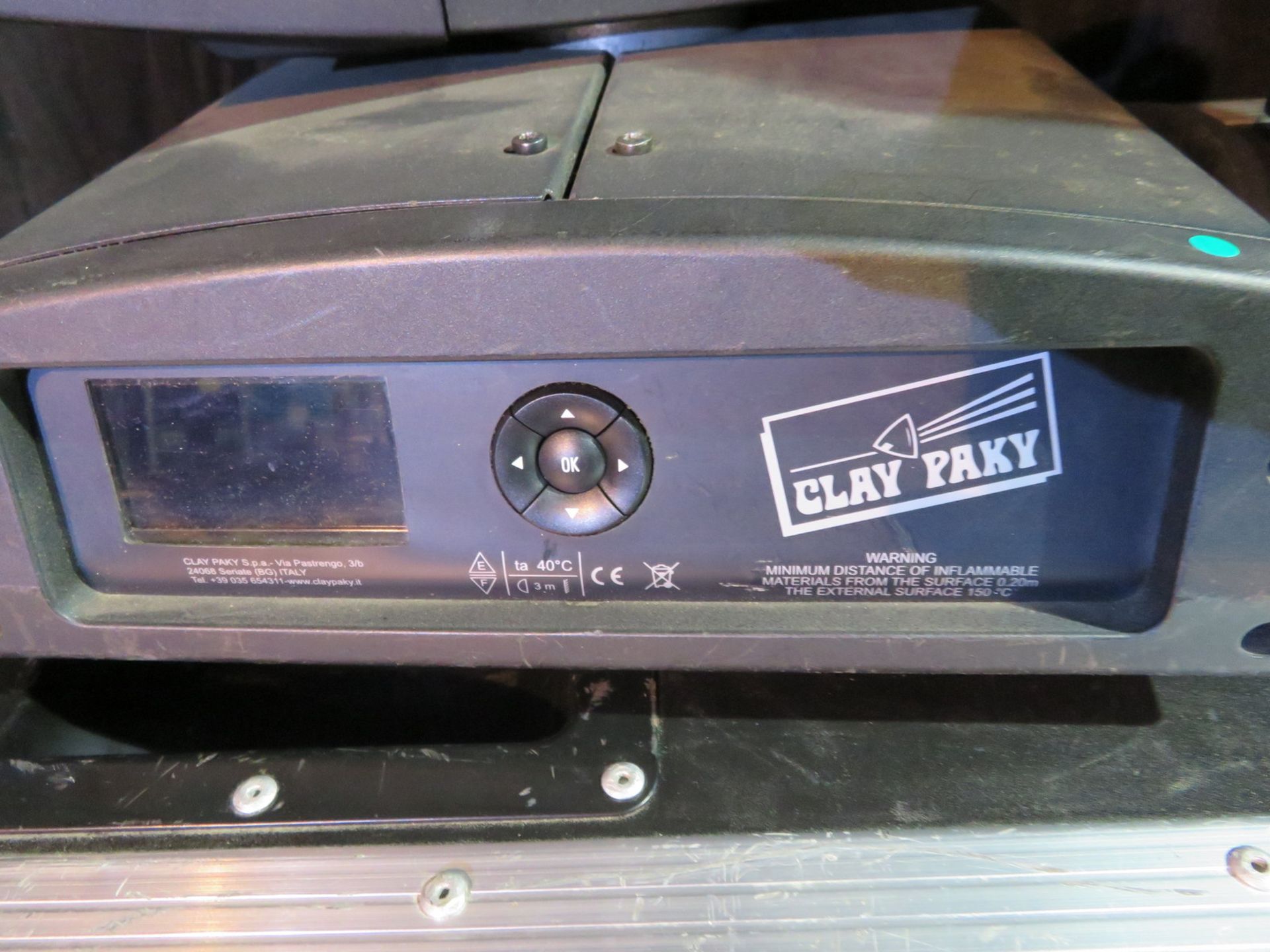 Pair of Clay Paky Alpha Spot HPE 700 in twin flightcase - Image 5 of 11