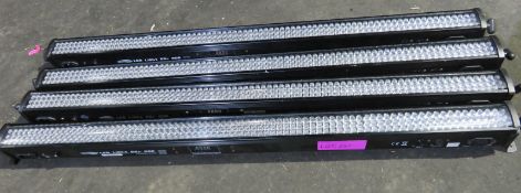 4x Showtec LED Lightbar RGB 8. All working