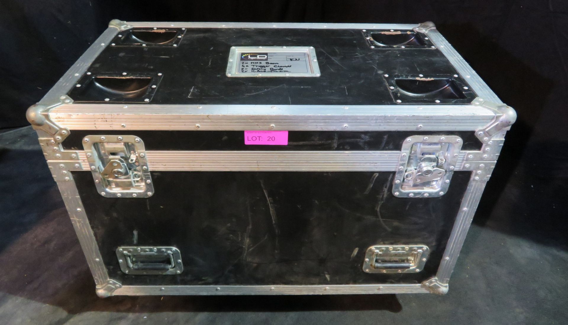 Pair of Martin Rush MH3 beam in twin flightcase - Image 11 of 11