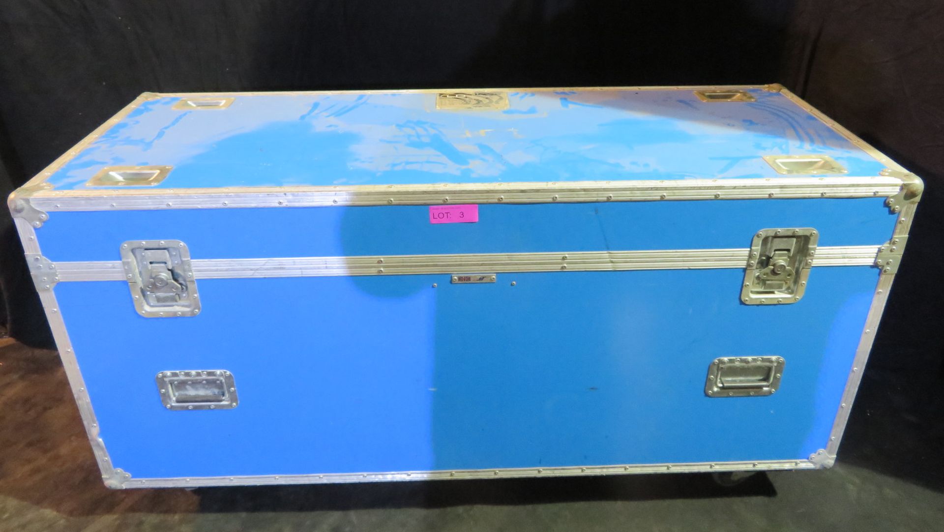 Pair of Clay Paky Alpha Spot HPE 1500 in twin flightcase - Image 12 of 12