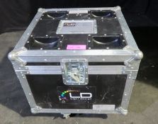 Square wheeled flightcase with two internal sections