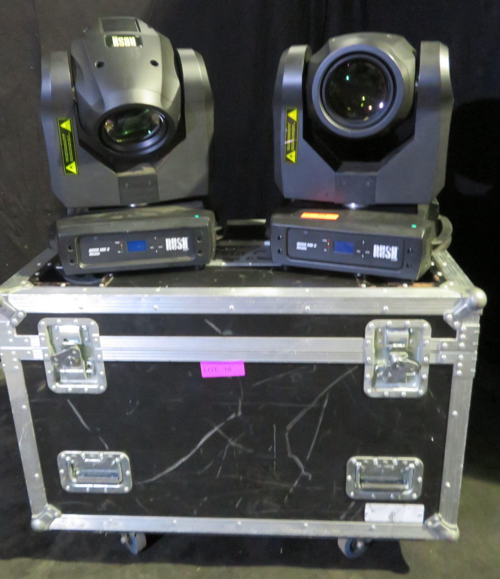 Pair of Martin Rush MH3 beam in twin flightcase