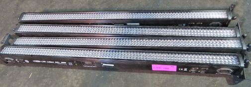 4x Showtec LED Lightbar RGB 8. All working