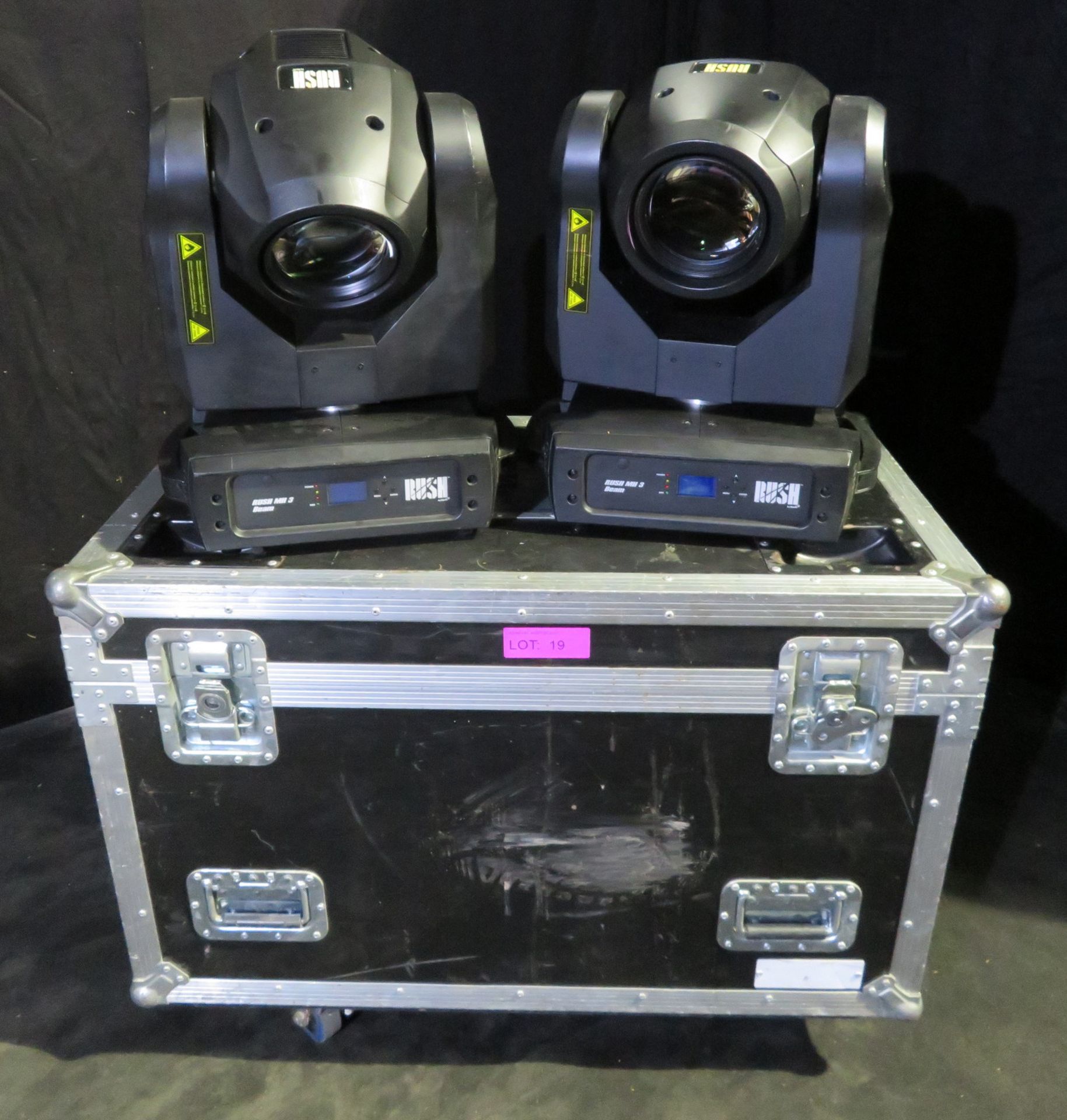 Pair of Martin Rush MH3 beam in twin flightcase