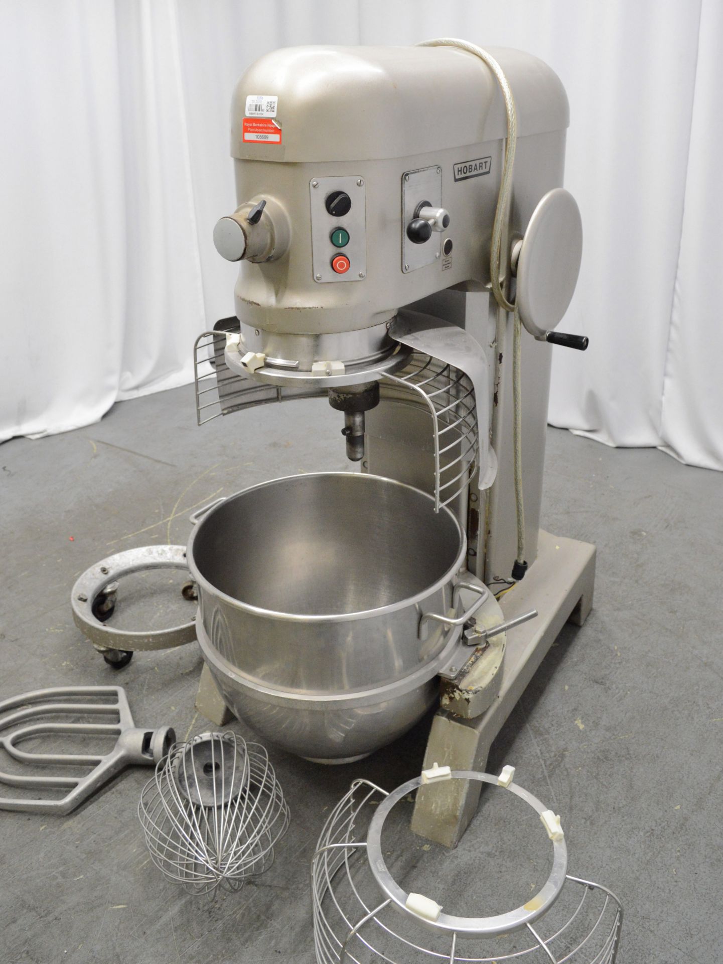 Hobart H800 80 litre food mixer with attachments, 1 phase electric - Image 6 of 8