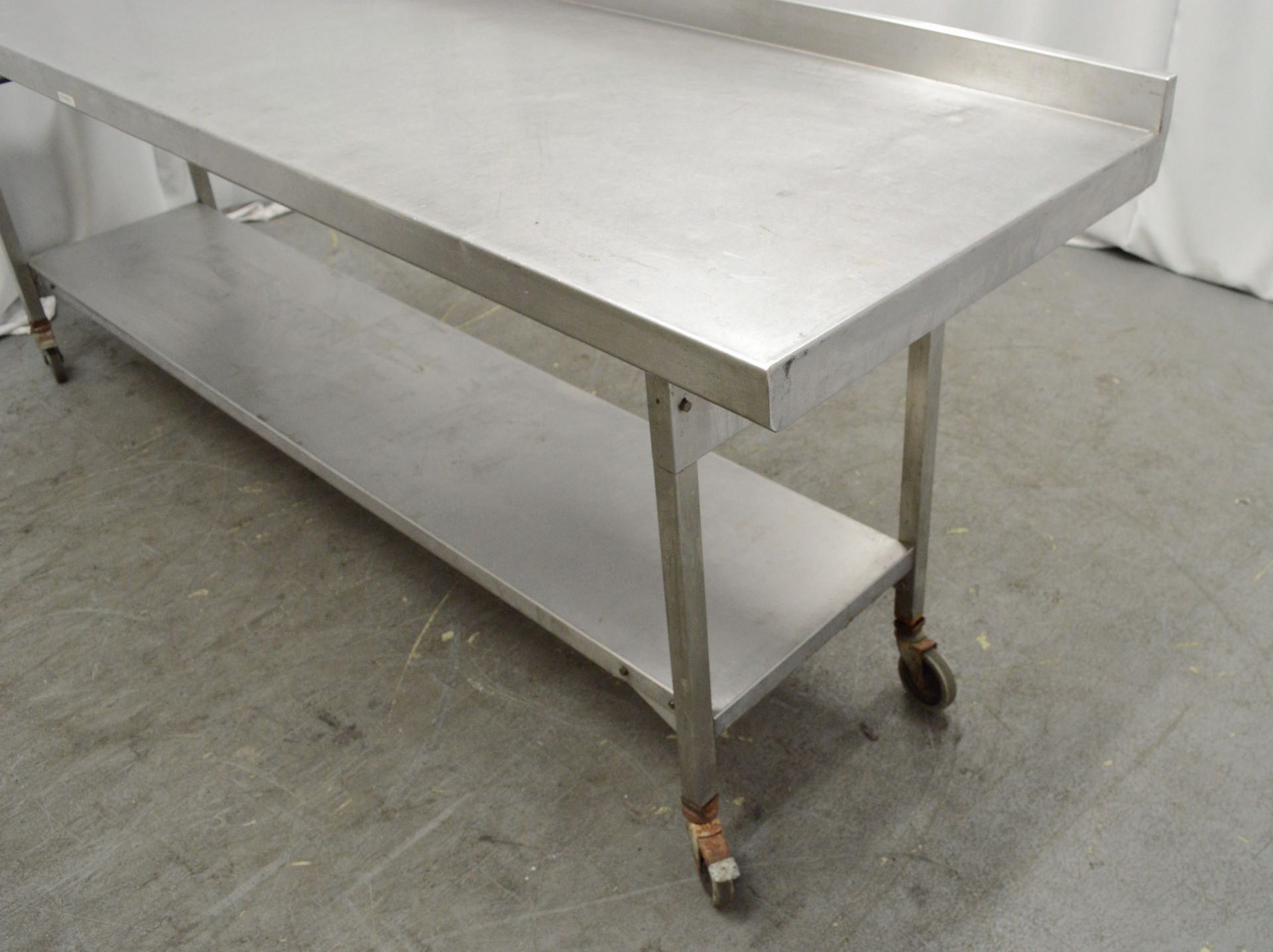 Preparation table 2400m W x 650mm D x 860mm H - Image 4 of 4