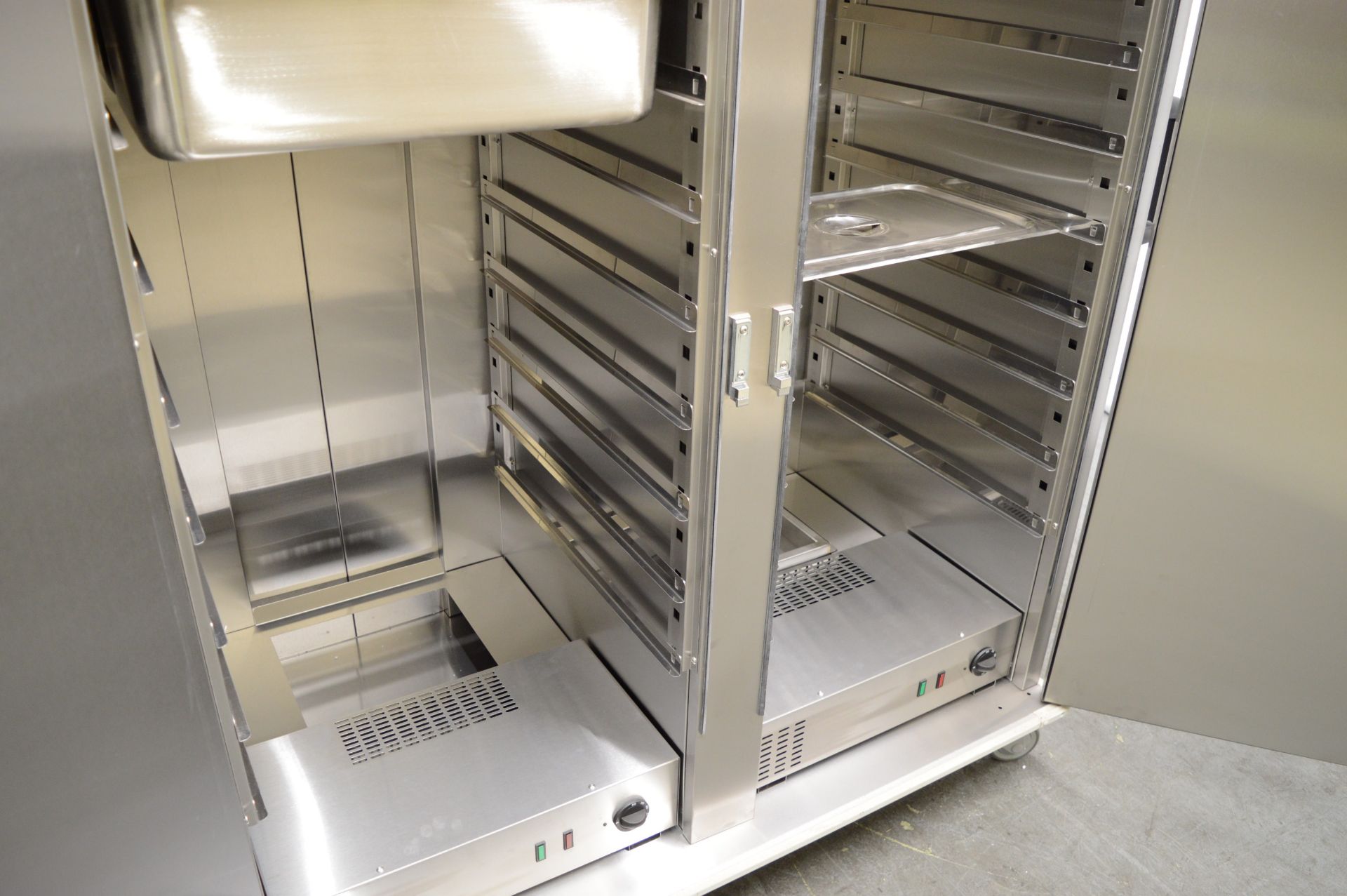 Parry portable heated bain marie/banquette cupboard, 1300x800x1650mm (LxDxH) - Image 4 of 8