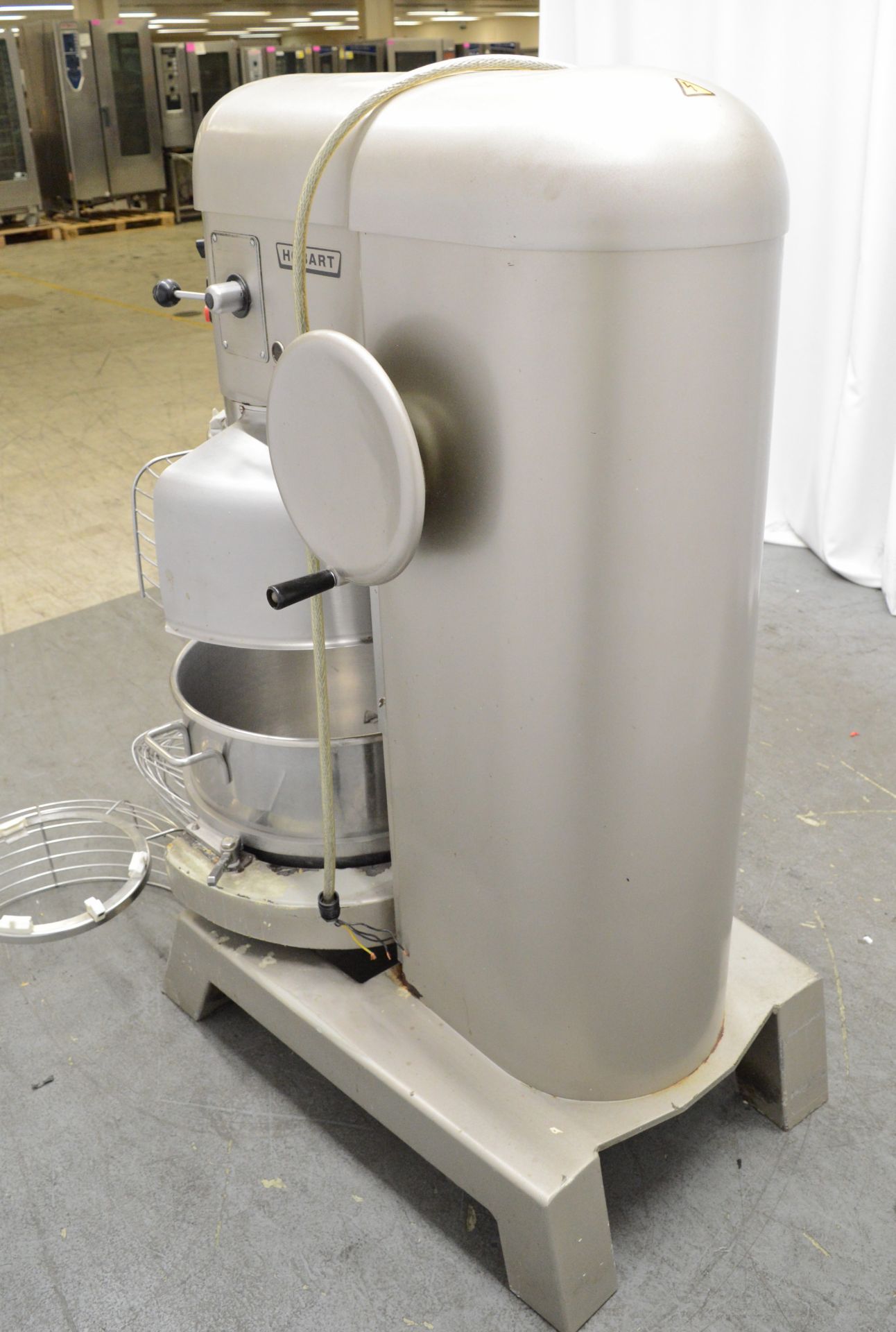 Hobart H800 80 litre food mixer with attachments, 1 phase electric - Image 5 of 8