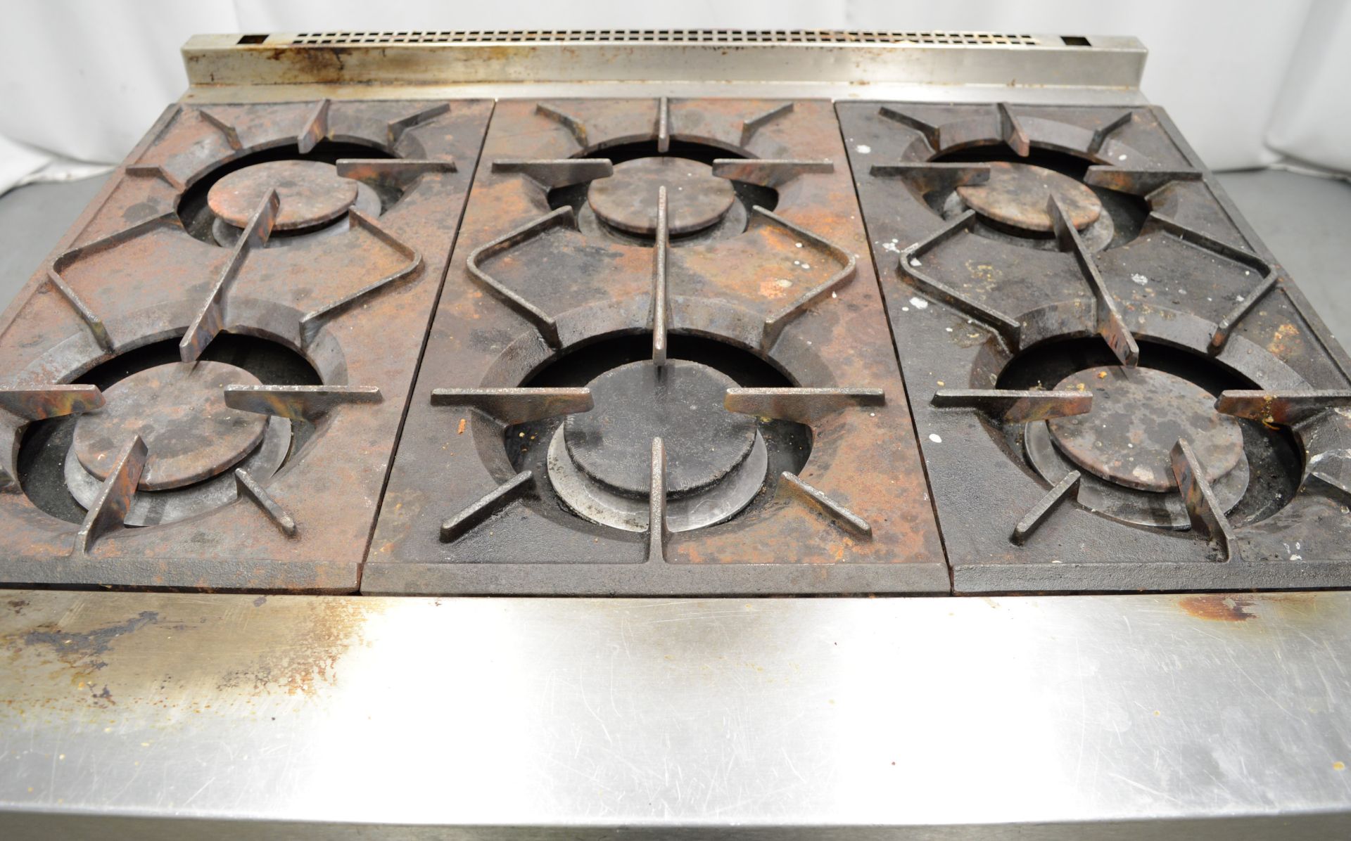 Falcon 6 burner range oven, natural gas - Image 6 of 6