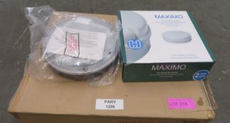 10x Maximo MAXRD1 28kw Round bulkhead light, black case, 230v