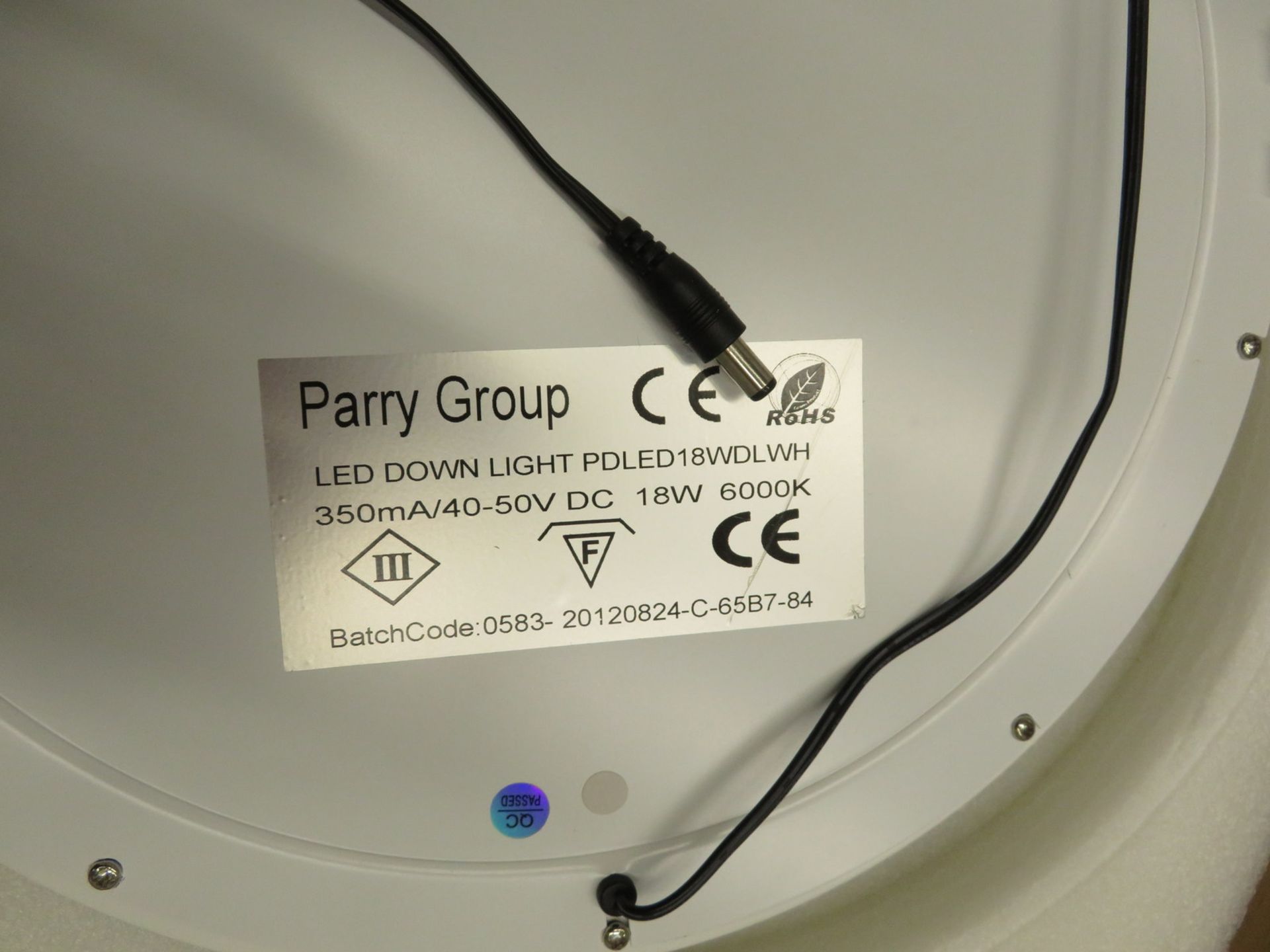 10x Parry PDLED 18WDL White LED down downlight 300x12mm - Image 4 of 4