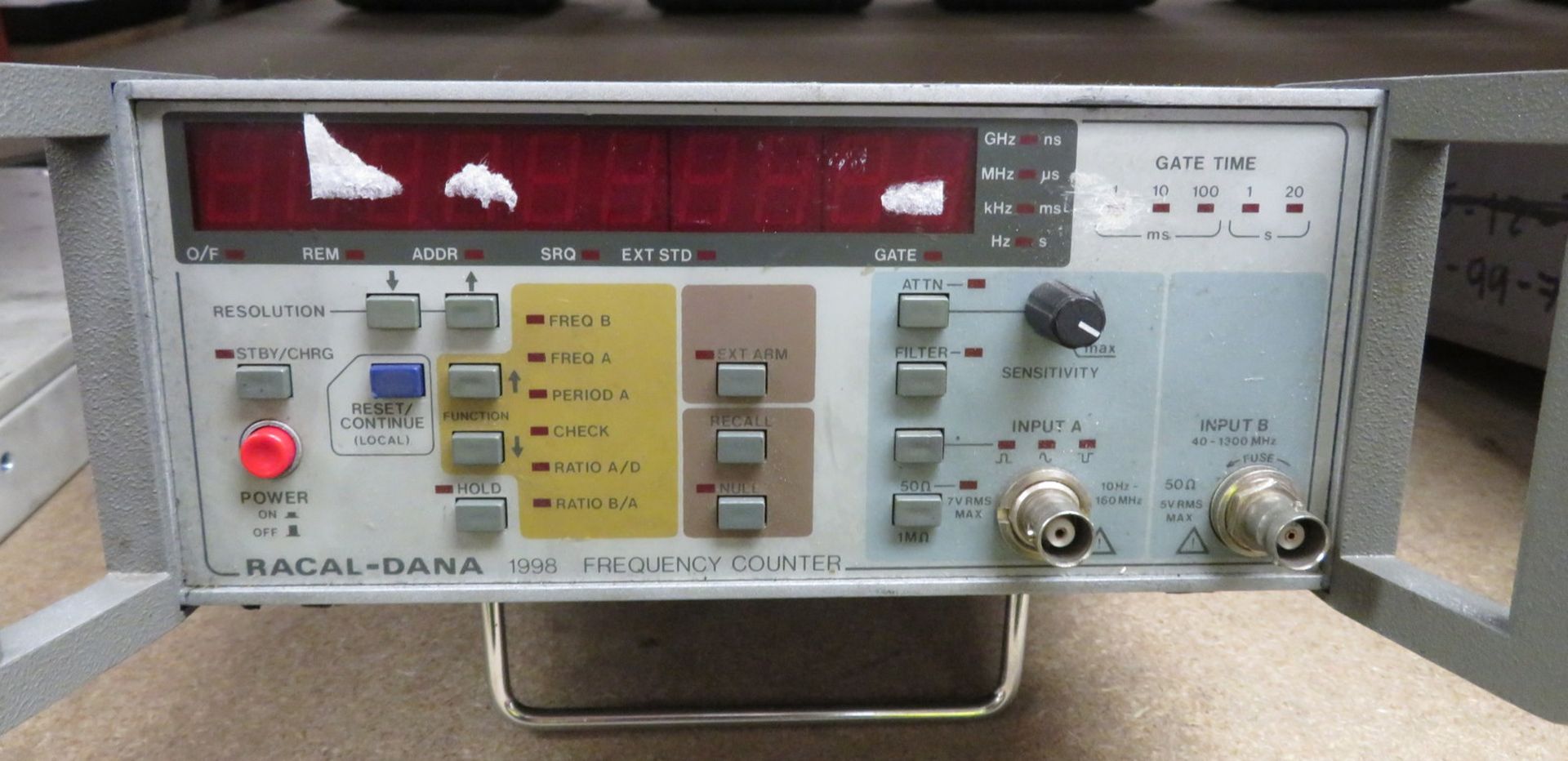 Racal Dana 1998 frequency counter - Image 2 of 3