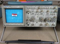 Tektronix 2232 100Mhz digital storage oscilloscope