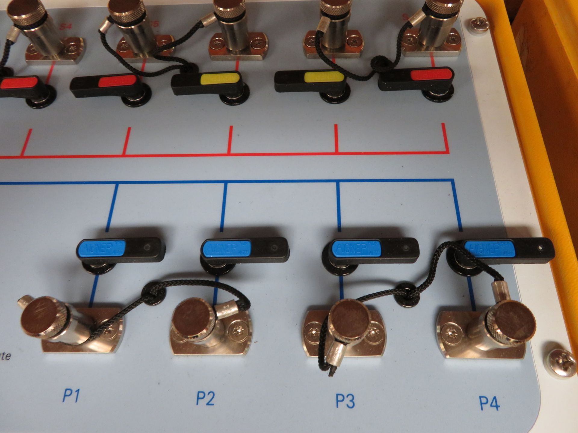 Druck LSU 102 switching unit - Image 3 of 5