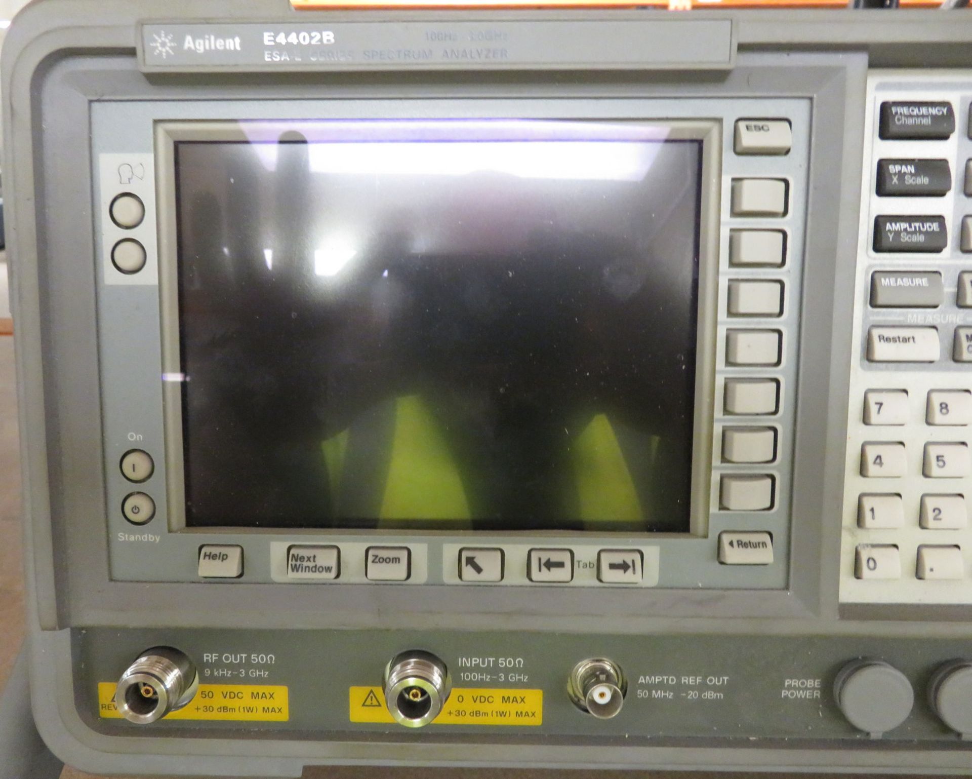 Agilent E4402B ESA-E Spectrum analyzer 100hz-3.0Ghz - Image 2 of 5